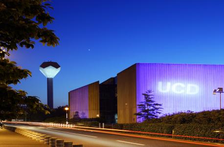 UCD - CAMPUS AT NIGHT