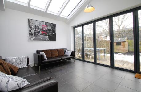 SALA ALOJAMIENTO COMPARTIDO